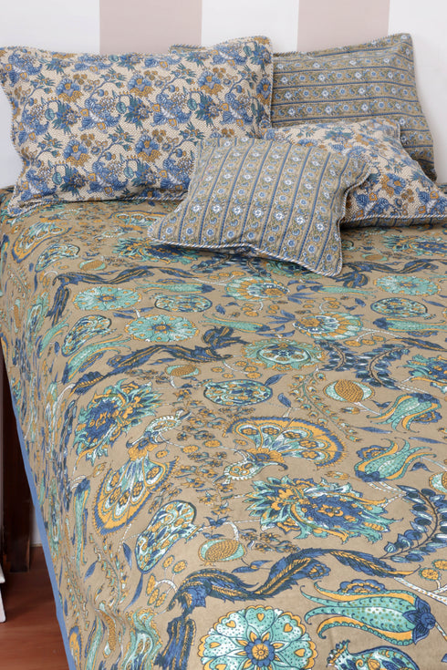 40s Cotton Pillow Cover in Floral Print